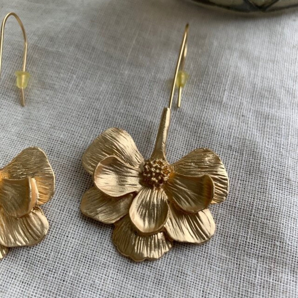 Zara Zinnia Flower Boho Gold Dangle Big Long Drop Earrings - Picture 14 of 15